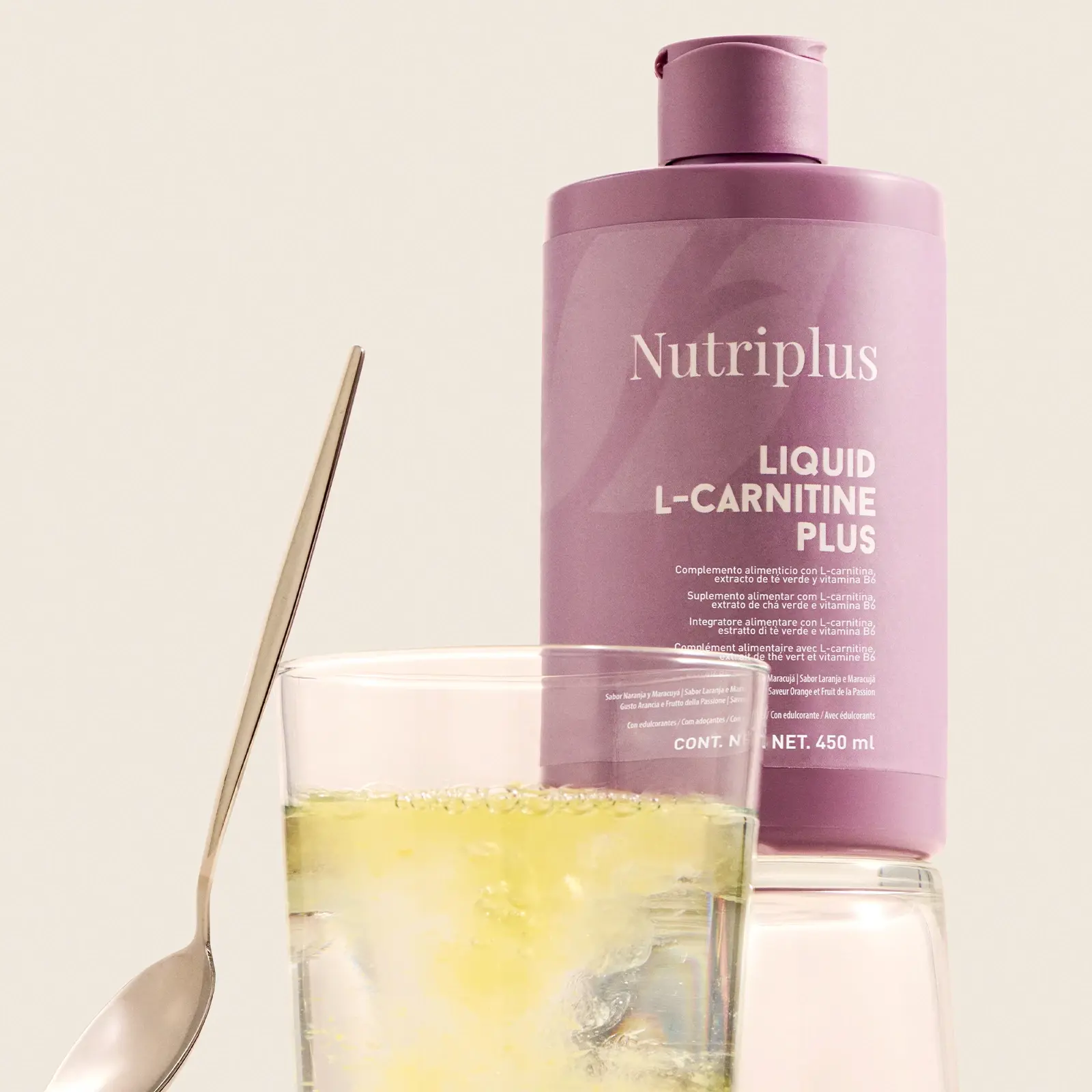 Nutriplus L-karnitín s pomarančovou a marakuja príchuťou, 450ml